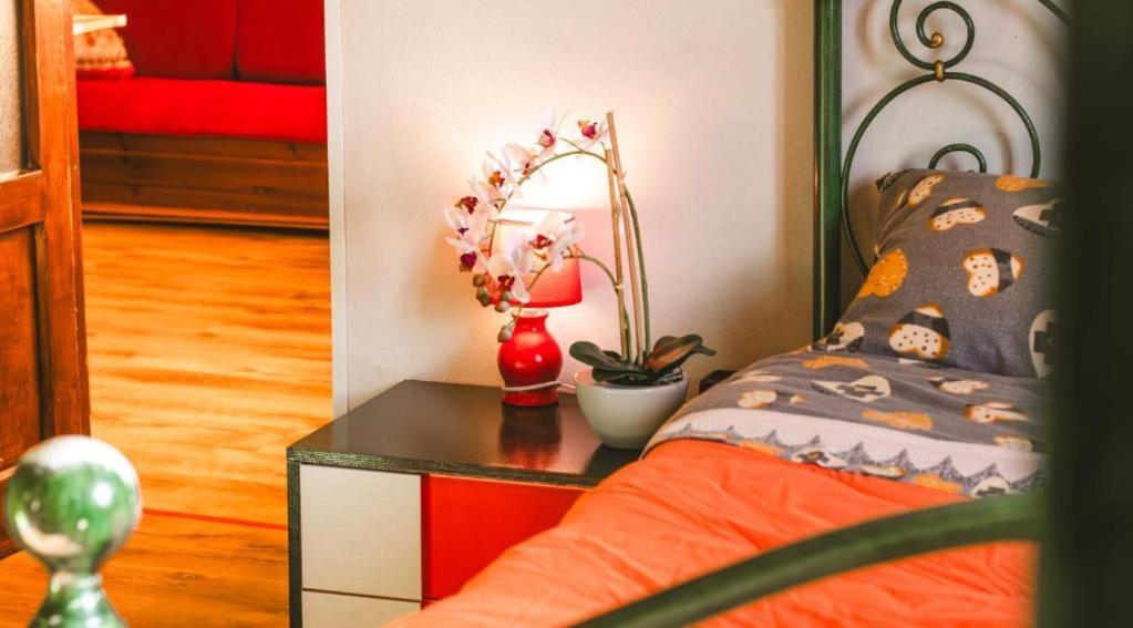 Le Mura Antiche Rooms Сассари Экстерьер фото